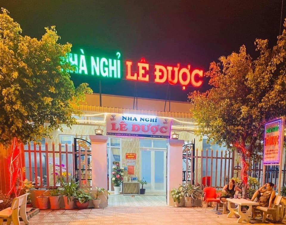 Nha Nghi Le Duoc Hotel Hà Tiên Buitenkant foto